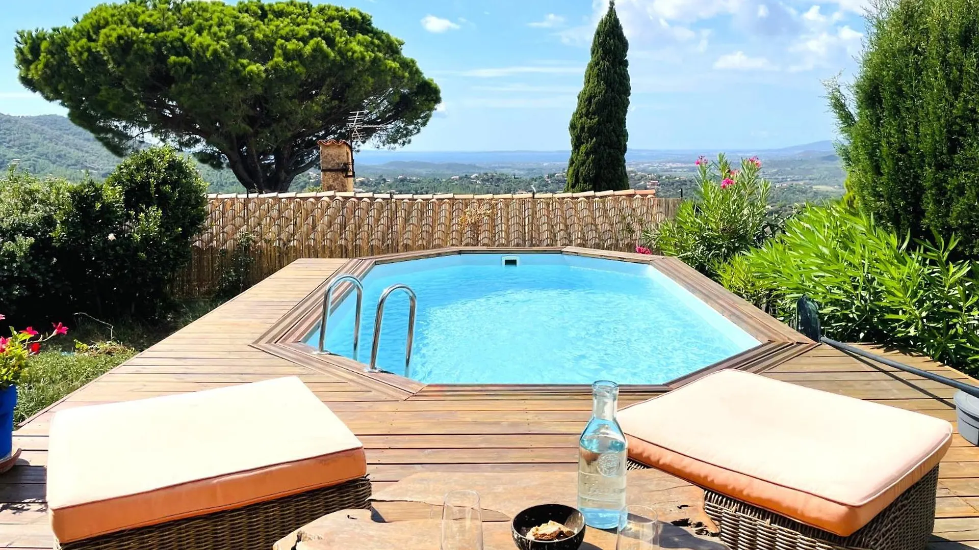 Le Lavandin Maison Pour 4 Personnes Avec Piscine Et Vue Panoramique A La Londe Les Maures