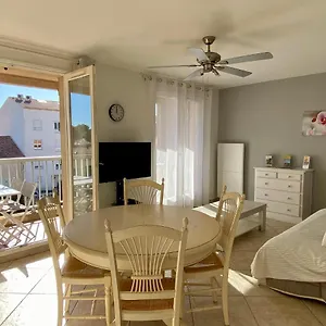  Appartement Les Locations Cinaureva Les îles D'or